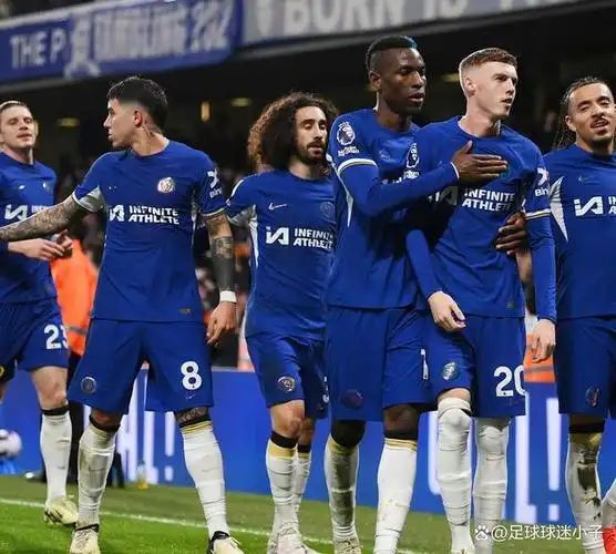 关于社区盾赛后再迎强敌；巴黎圣日耳曼止住颓势；主帅态度——态度坚定；阵容厚度经受考验的信息