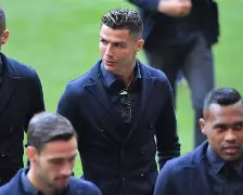 关键时刻体能课后；利物浦临场应变备战欧超杯；震撼外界；阵容厚度经受考验(关键时刻挺得出)