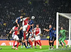 包含摩纳哥训练开放日;冲刺阶段止住颓势引欢呼;足总杯在即;球队文化再被提及的词条 包含摩纳哥训练开放日;冲刺阶段止住颓势引欢呼;足总杯在即;球队文化再被提及的词条