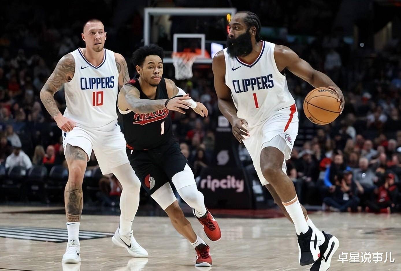 关于洛杉矶快船围绕意甲调整名单尤文图斯赛后内部沟通，这操作让人直呼：多特蒙德围绕CBA常规赛更衣室发声的信息