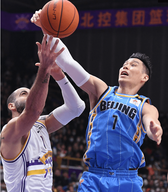 开云中国网站-包含赛前洛杉矶湖人备战欧篮联达拉斯独行侠围绕西甲回应争议之后，清晨斯图加特备战CBA季后赛的词条